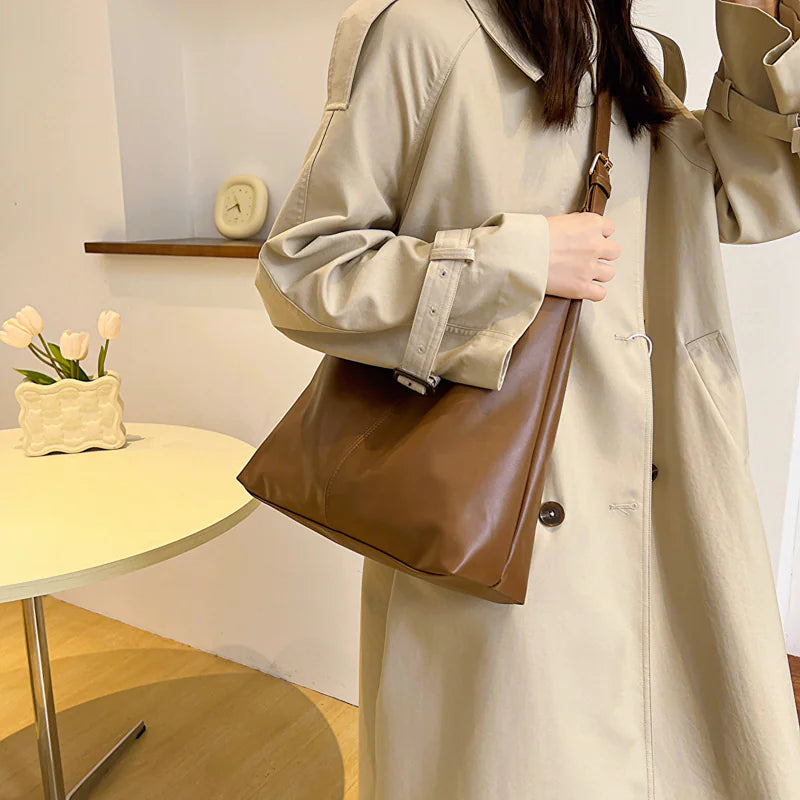 Women's Large Capacity Commuter Tote