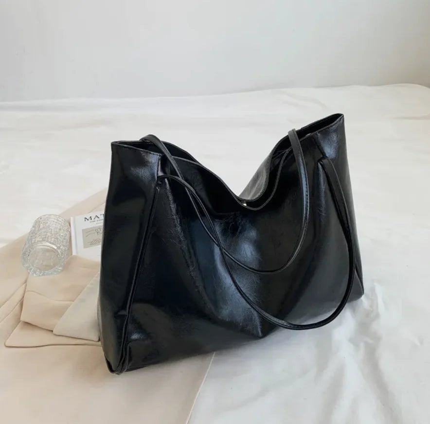 Glossy Chic Retro Women's Tote Bag